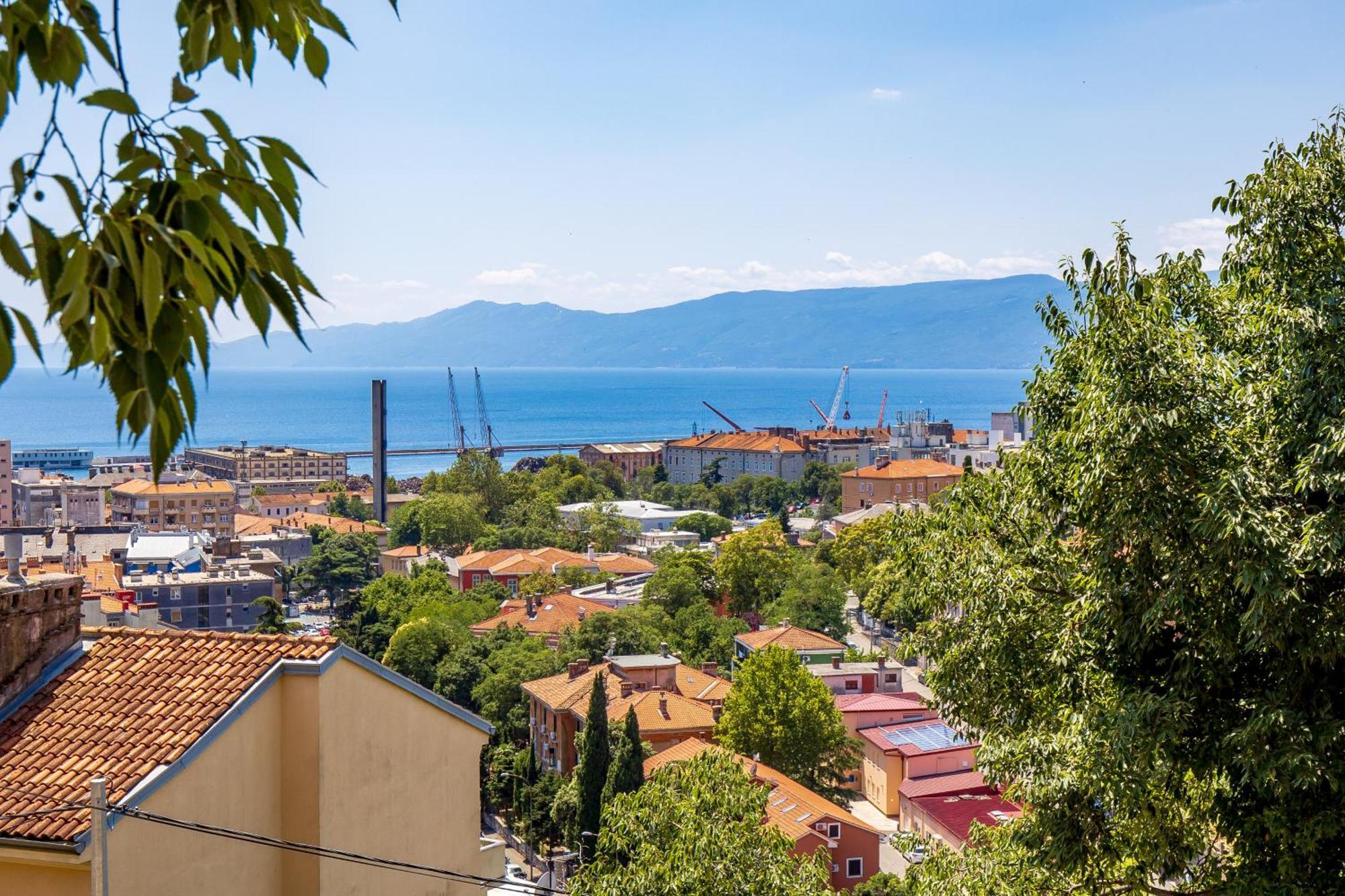 apartment Tiziano-Belveder Rijeka Eksteriør bilde